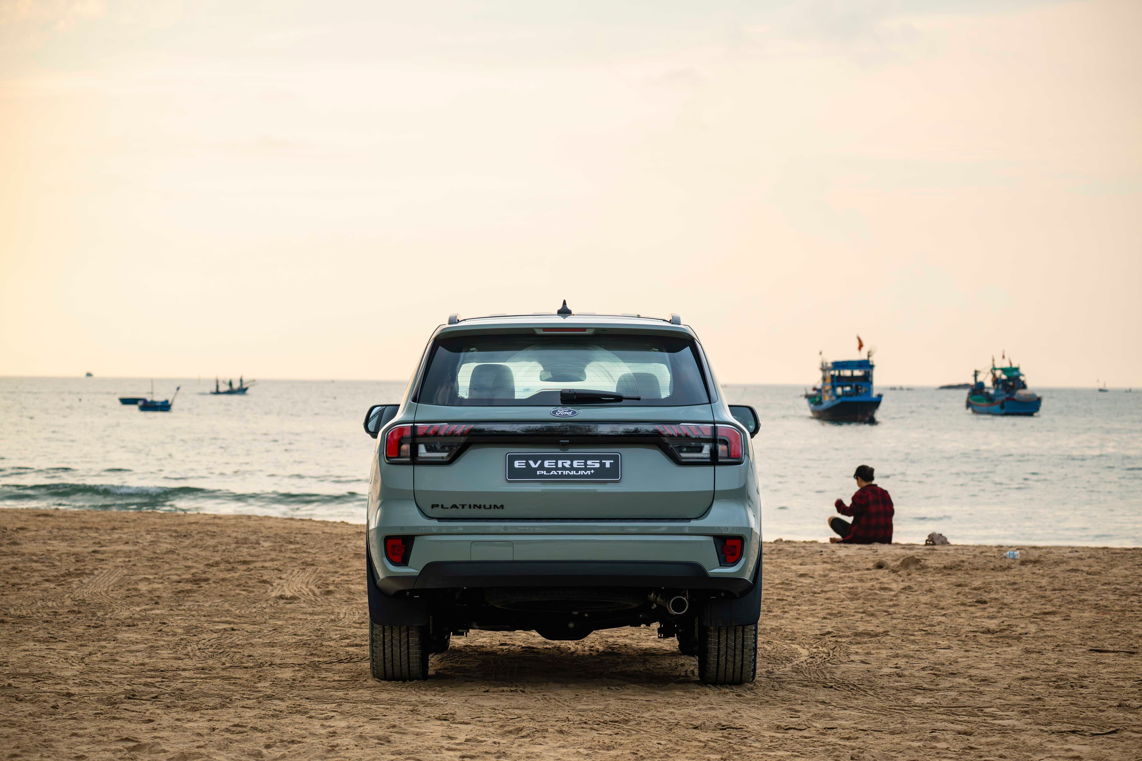 Ford Everest Sport 2.0L 4x2 AT